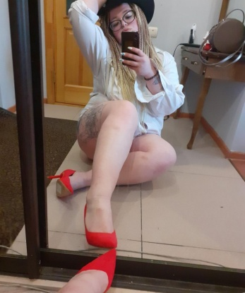 Жана, 23 года